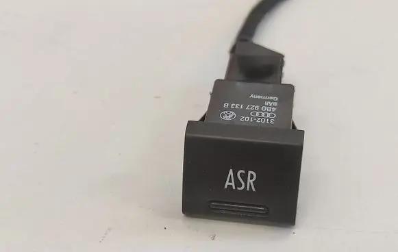Traction control (ASR) switch