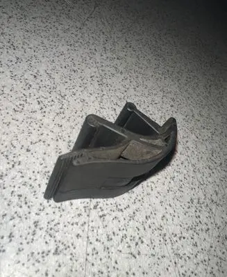 BMW 5 E34 Radiator mount bracket 17111712660