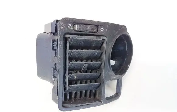 Volkswagen Golf IV Dash center air vent grill 1j1815715a