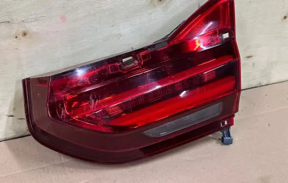 BMW 7 G11 G12 Tailgate rear/tail lights 2583246 20880208 G11T2SA