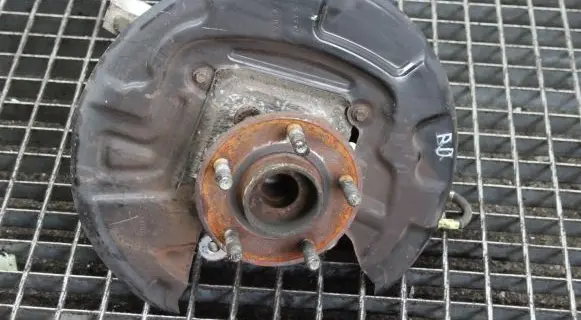 Ford Mondeo MK IV Rear wheel hub