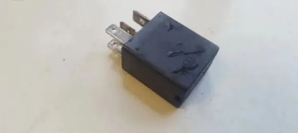 Fiat Multipla Other relay B047 7676504
