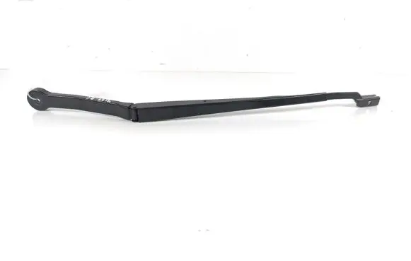 BMW X3 G01 Front wiper blade arm 7399010