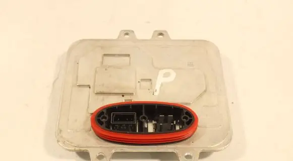 Opel Insignia A Voltage converter/converter module 5DV00993200