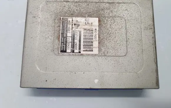 Nissan Almera Engine control unit/module 237101N000 MLCN207