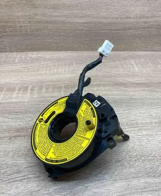 Toyota Avensis T250 Airbag slip ring squib (SRS ring) 04J1545
