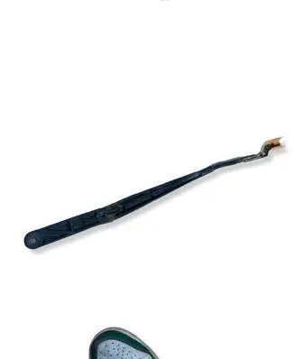 Volkswagen PASSAT B6 Front wiper blade arm 3C1955409C