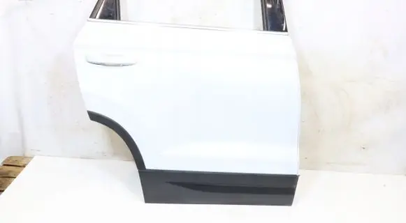 Seat Ateca Rear door 