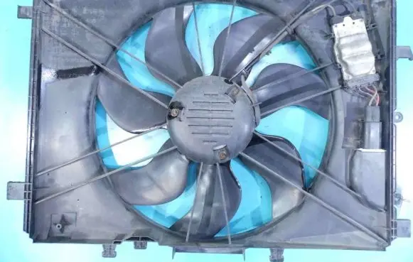 Mercedes-Benz C W204 Fan set 0130307015 IMPRK1234831