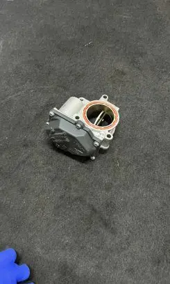 Audi Q7 4L Throttle valve A2C82751600 057128063