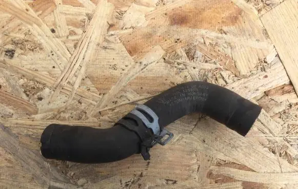 Porsche 911 991 Engine coolant pipe/hose 99110681402