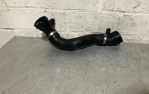 BMW X5 E70 Engine coolant pipe/hose 7576358 16185913