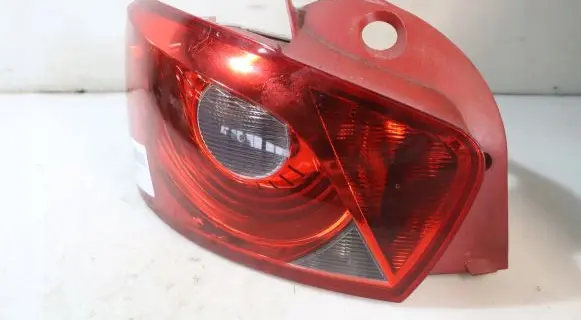 Seat Ibiza IV (6J,6P) Rear/tail lights