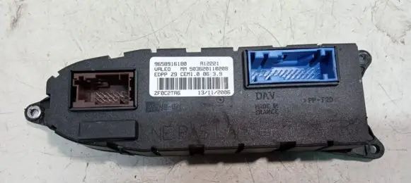 Peugeot 607 Door control unit/module A12221 9658916180