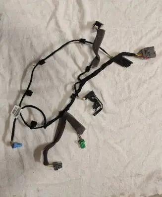 Volvo S60 Rear door wiring loom L023224237 32141077AC 31425657