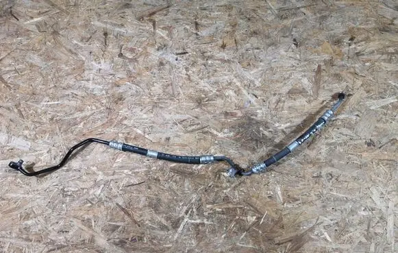 Power steering hose/pipe/line