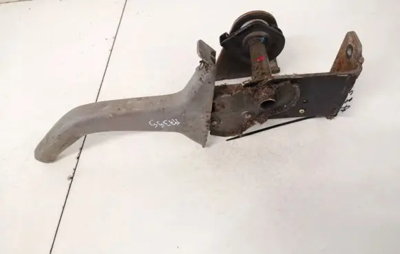 Handbrake/parking brake lever assembly