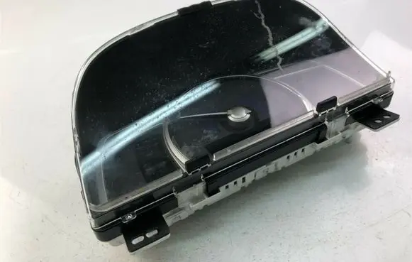 Honda Civic Speedometer (instrument cluster) HR0350005 K3303