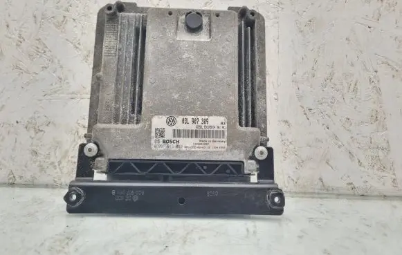 Volkswagen PASSAT B6 Engine control unit/module 03L907309