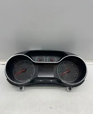 Opel Grandland X Speedometer (instrument cluster) 9831139580 02102019 SN30525741
