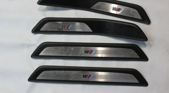 BMW 7 F01 F02 F03 F04 Front sill trim cover 7190969