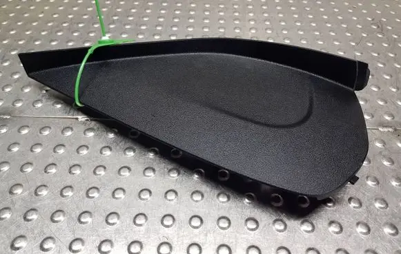 BMW 5 G30 G31 G38 Dashboard side end trim S26371445 9330864