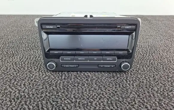 Volkswagen Touran II Radio/CD/DVD/GPS head unit 1K0035186AN 7640211360