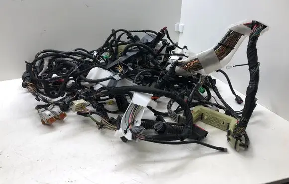 Volvo V40 Panel wiring 