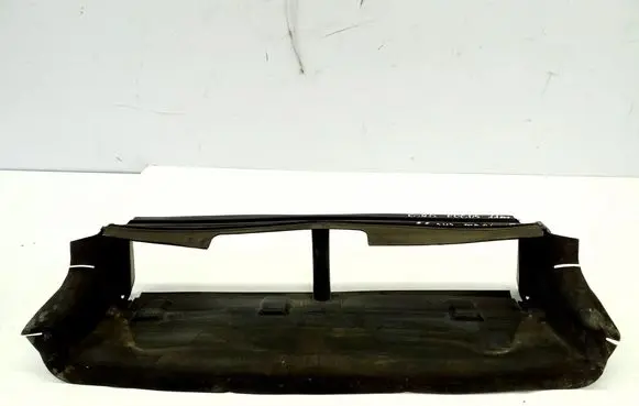 Ford Focus Intercooler air guide/duct channel BM518312AC