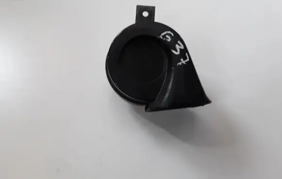 Infiniti G37 Horn signal 004035