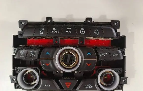 Jeep Grand Cherokee Air conditioner control unit module P68253998AH 62850315 68253998AH