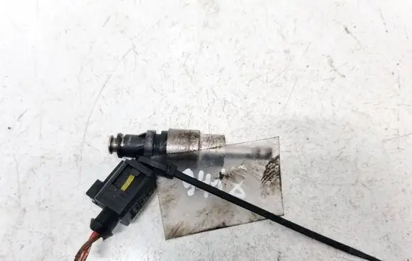 Audi TT TTS Mk2 Fuel injector 0261500020 065906036A