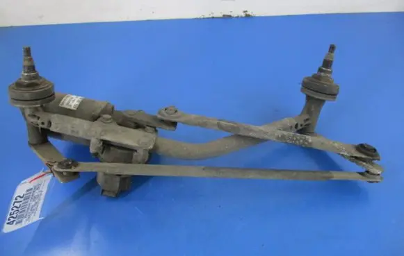 Ford Fusion Front wiper linkage and motor