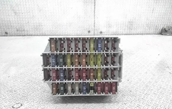 Volvo S60 Fuse module 9162439