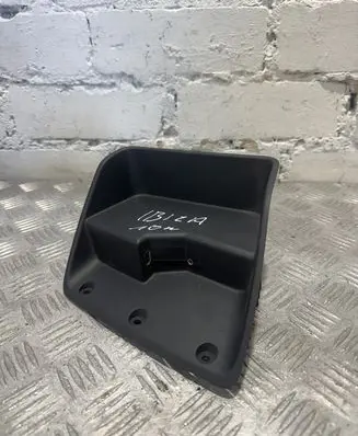 Seat Ibiza IV (6J,6P) USB control unit 6j2857563