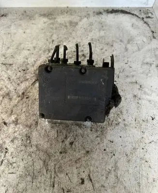 Volvo V70 ABS Pump 8619541 9467586 06540814305311