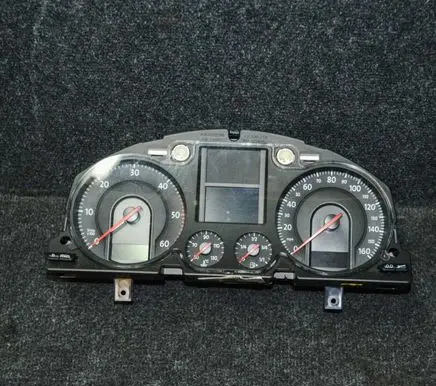 Volkswagen PASSAT B6 Speedometer (instrument cluster) 3C0920960K A2C53144895