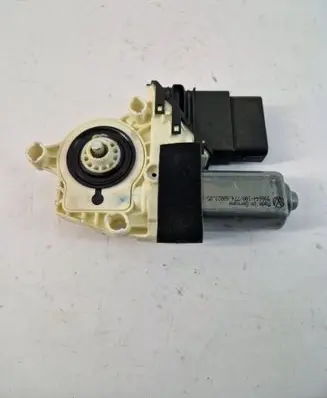 Seat Altea Rear door window regulator motor 5P0839402