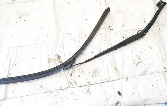 Chrysler Pacifica Front wiper blade arm