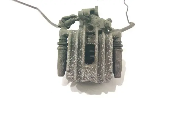 Skoda Roomster (5J) Rear brake caliper