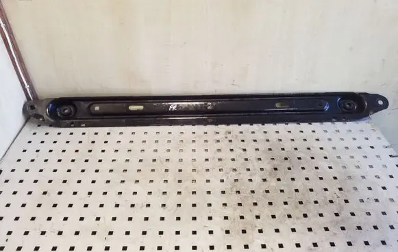 Peugeot 3008 I Other engine bay part