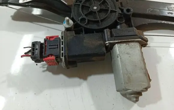 Front door window regulator motor