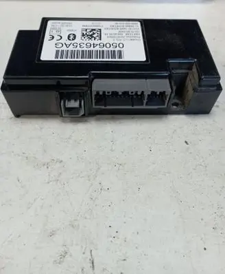 Chrysler Town u0026 Country V Bluetooth control unit module 05064635AG