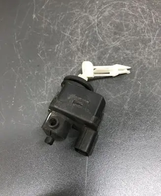 Volvo S40, V40 Headlight level adjustment motor 007878