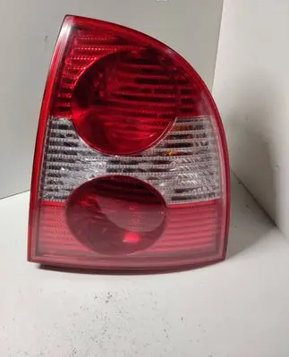 Volkswagen PASSAT B5.5 Rear/tail lights 3B5945096AE