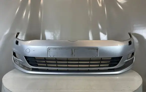 Volkswagen Golf VII Front bumper 5G0807221