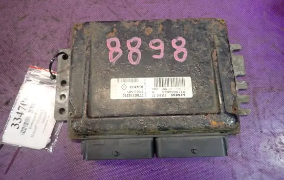 Renault Megane I Engine control unit/module ECU 7700115210
