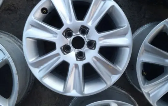 Audi A1 R15 alloy rim 8X0601025