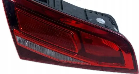 Audi A3 S3 8V Tailgate rear/tail lights 8V4945075