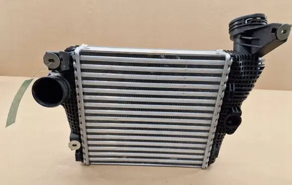 Porsche Macan (95B) Intercooler radiator